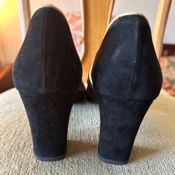 Salvatore Ferragamo size 8 Black suede Peep-Toe Heels - Picture 8 of 10